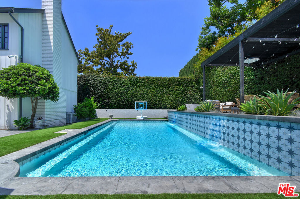 5005 Los Feliz - Photo 21