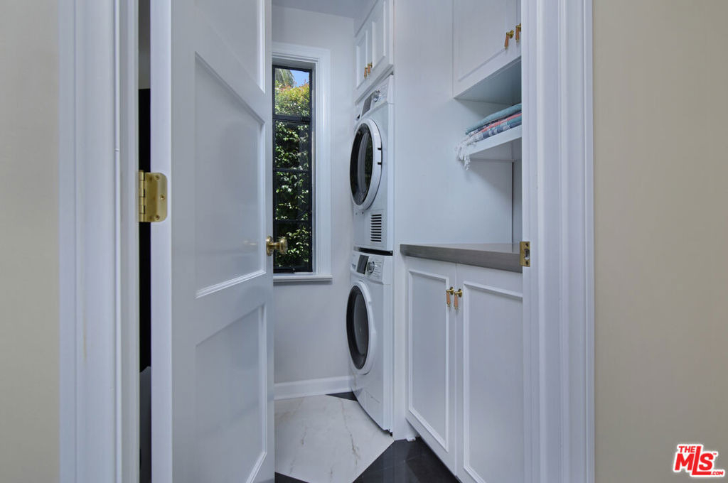 5005 Los Feliz - Photo 31