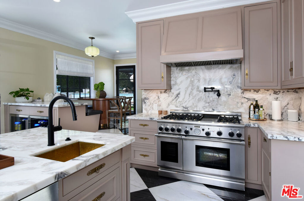 5005 Los Feliz - Photo 4