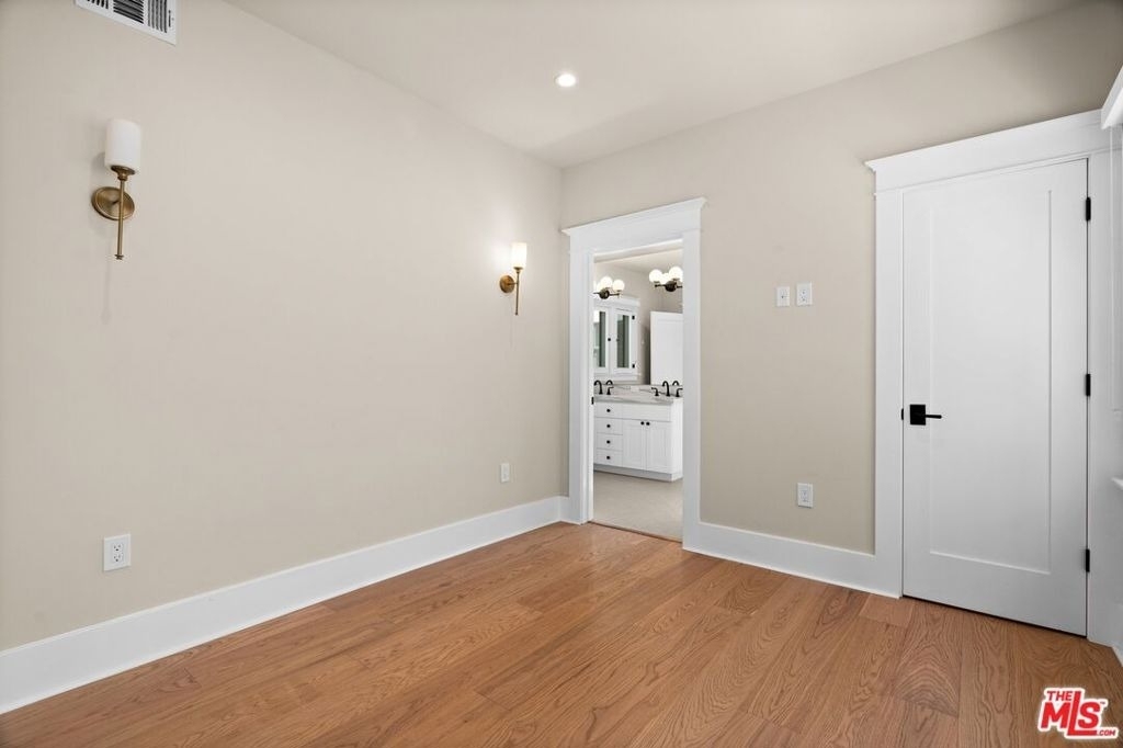 1140 Lemoyne Street - Photo 6