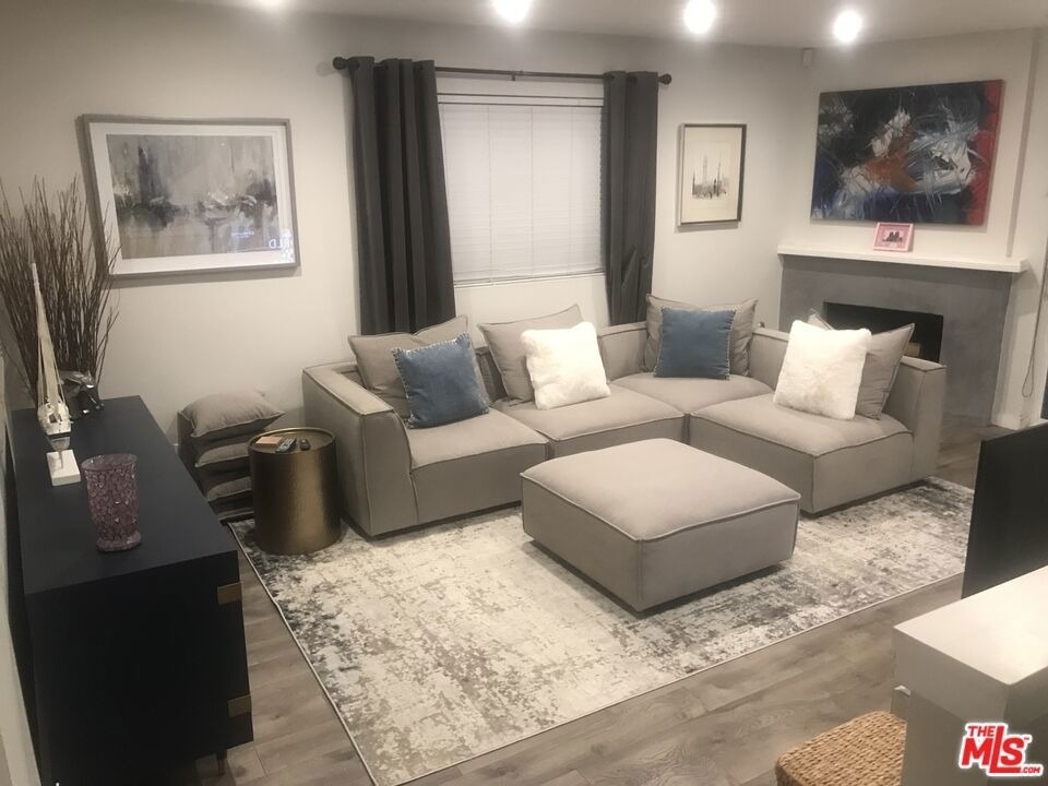 1165 Boise Way - Photo 3