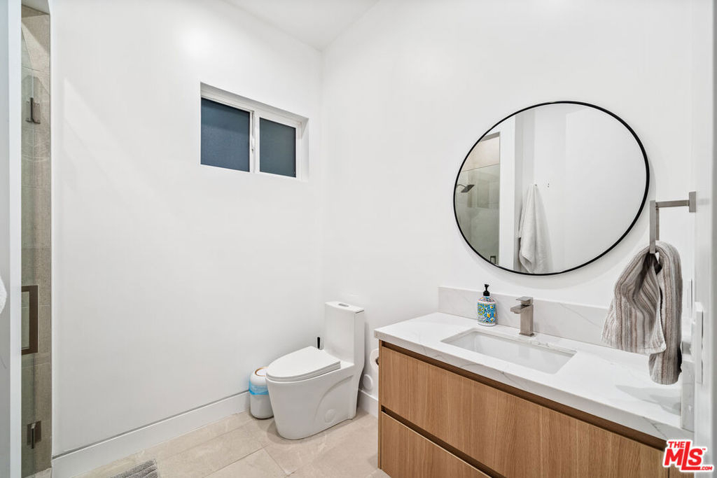 5826 Corbin Avenue - Photo 25
