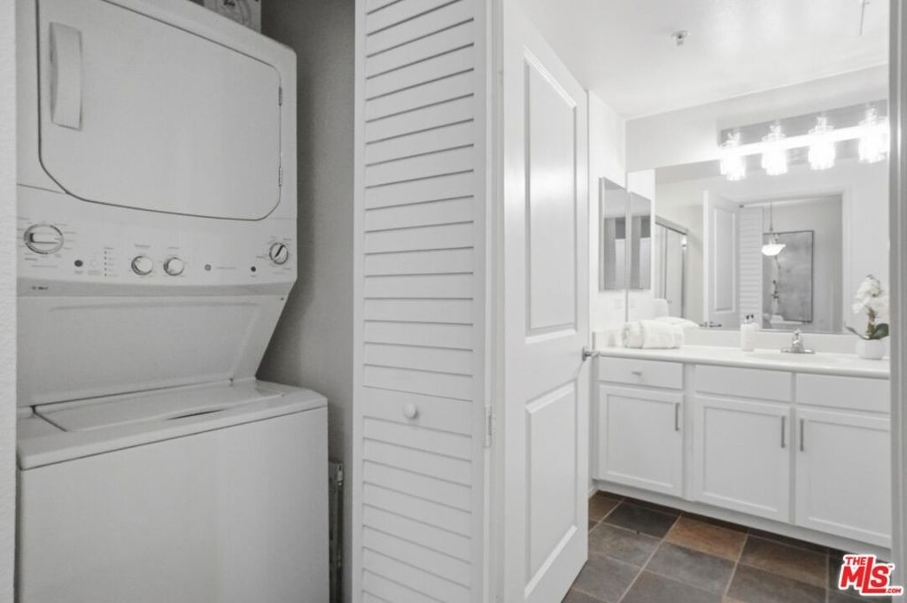 6400 Crescent Park - Photo 15