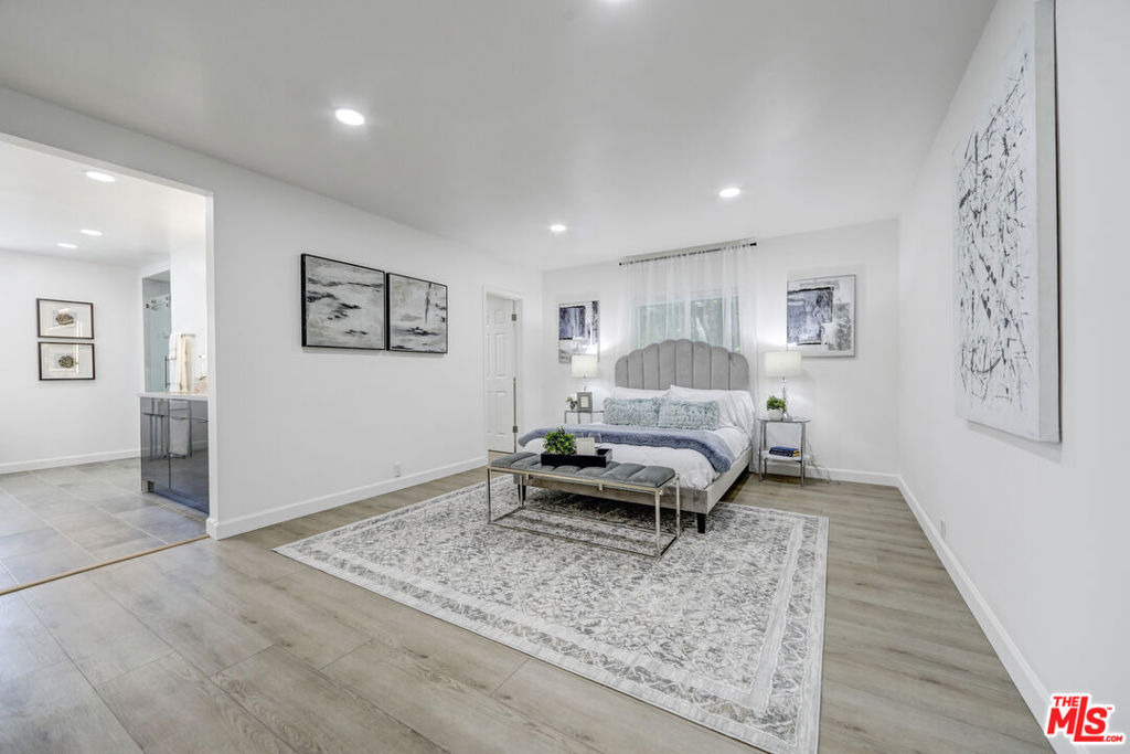 344 S Camden Drive - Photo 13