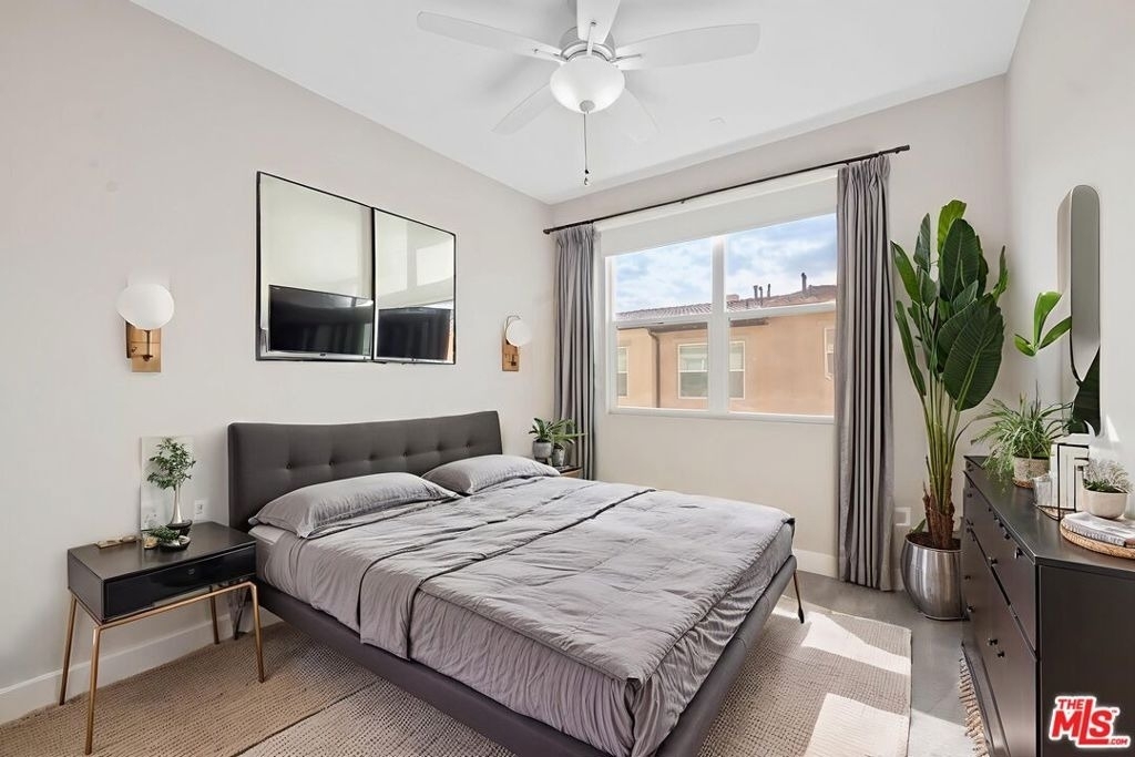 4448 Paxton Place - Photo 3