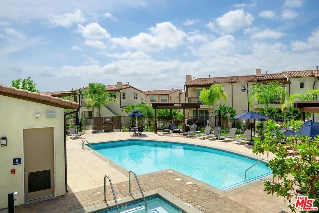 4448 Paxton Place - Photo 7