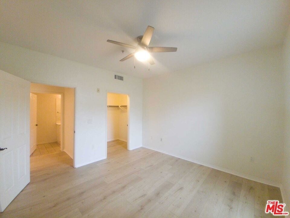 6020 Seabluff Drive - Photo 9