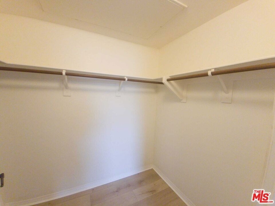6020 Seabluff Drive - Photo 11