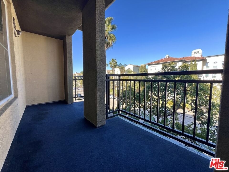 6020 Seabluff Drive - Photo 6