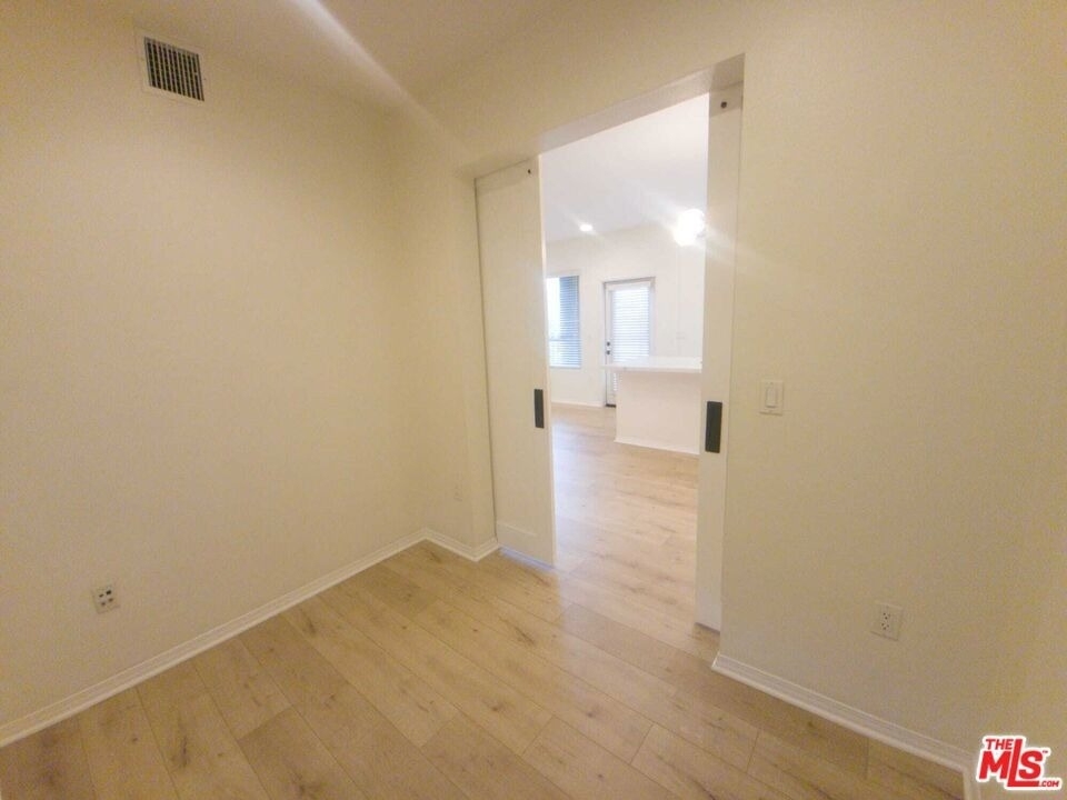 6020 Seabluff Drive - Photo 12