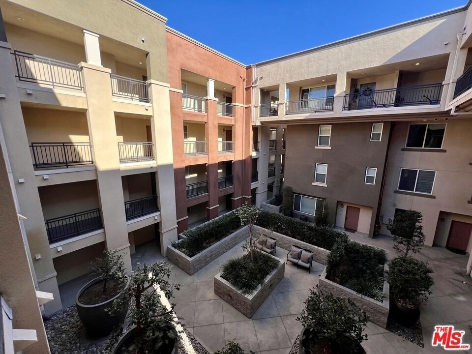 6020 Seabluff Drive - Photo 17