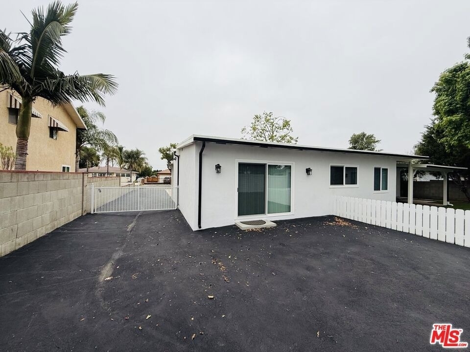 13411 Wingo Street - Photo 31