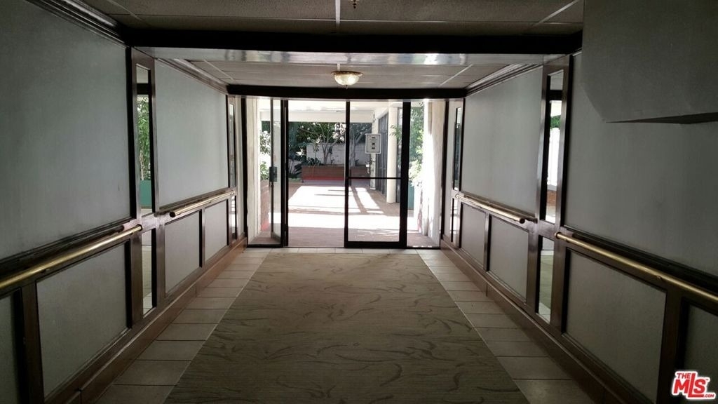 10535 Wilshire Boulevard - Photo 41