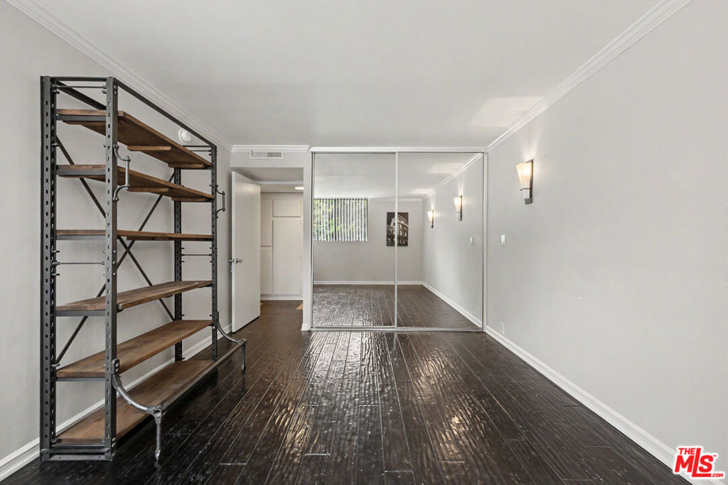 10535 Wilshire Boulevard - Photo 19