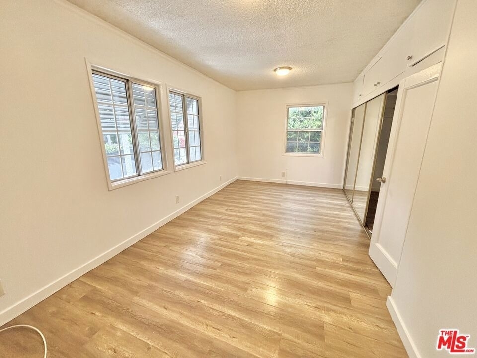 288 S Coronado Street - Photo 10