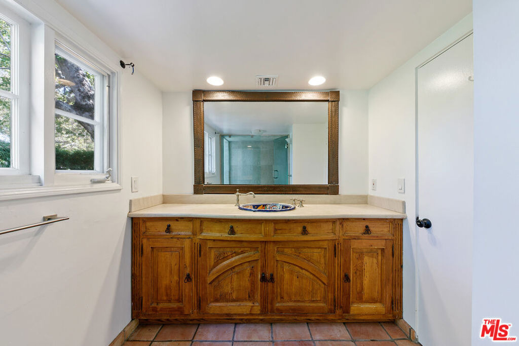 6328 Frondosa Drive - Photo 23