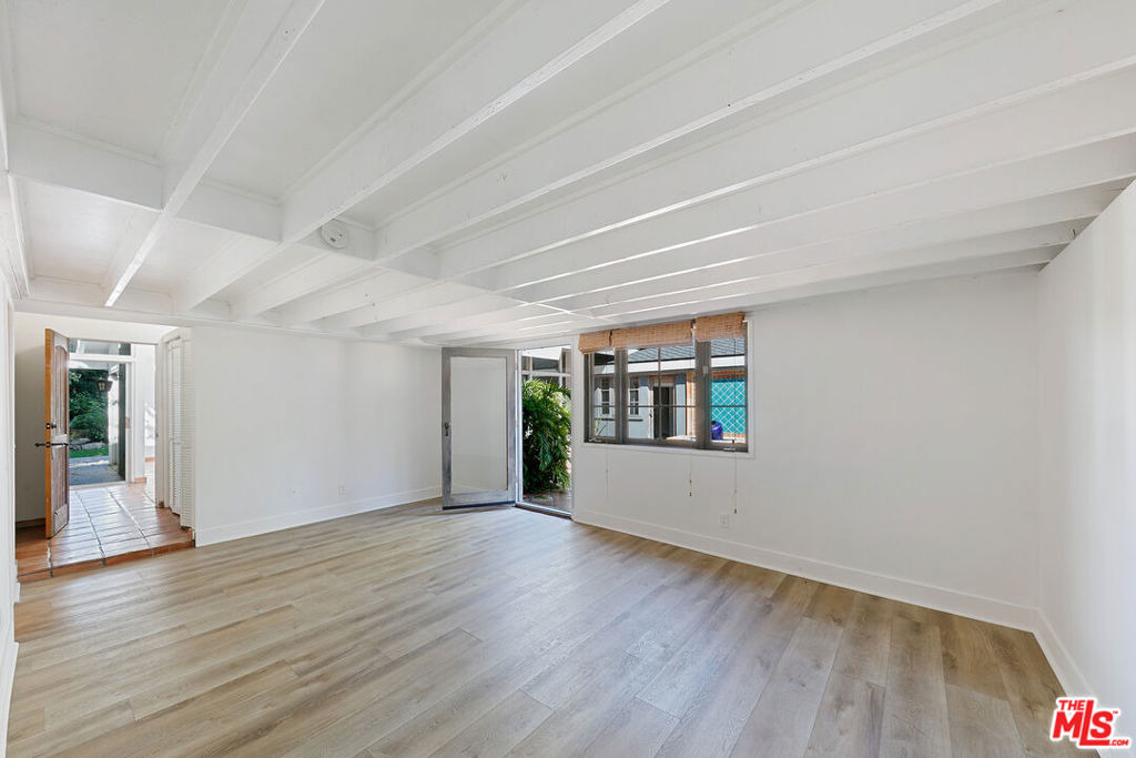 6328 Frondosa Drive - Photo 26