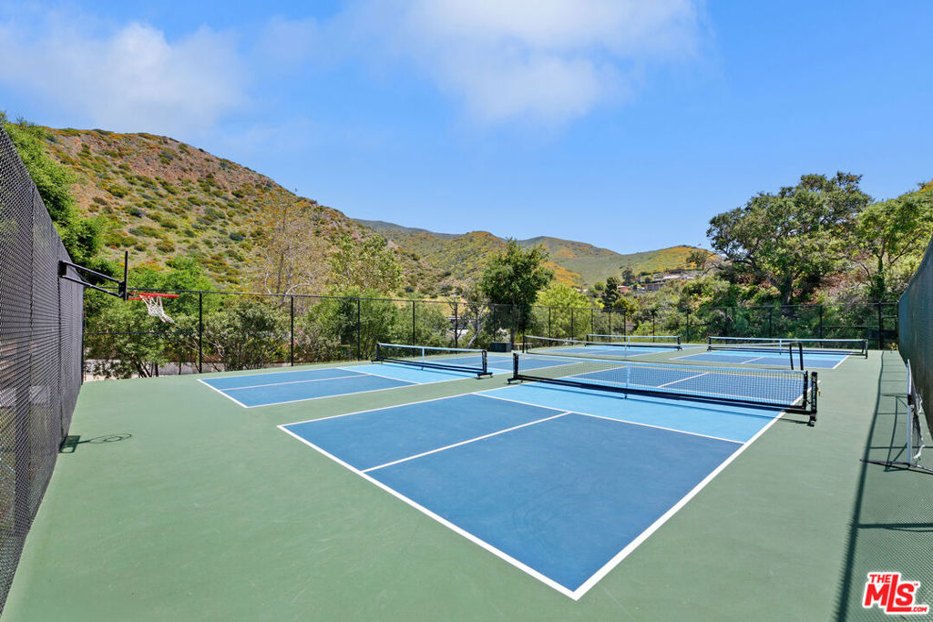 6328 Frondosa Drive - Photo 39