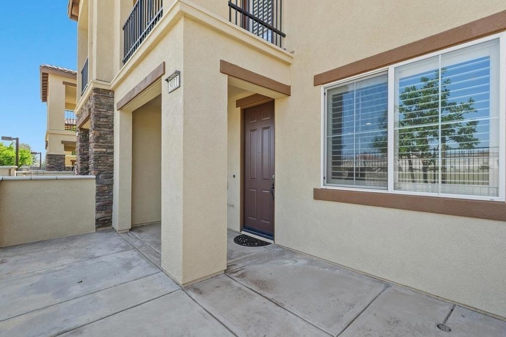 8011 City View Pl - Photo 5