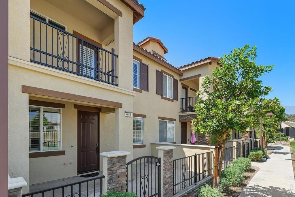 8011 City View Pl - Photo 0