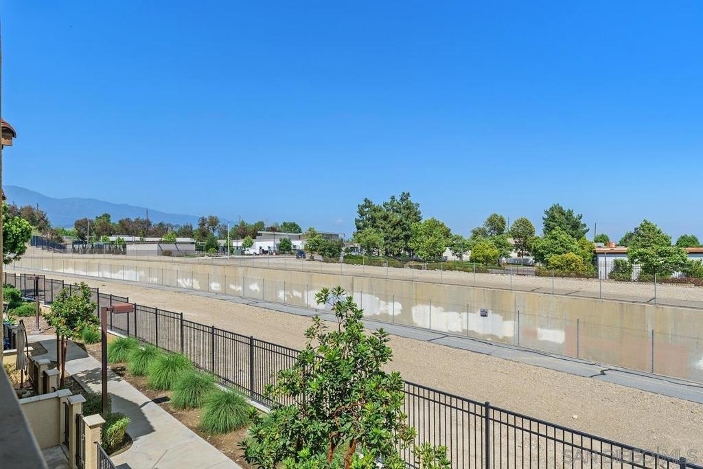 8011 City View Pl - Photo 28