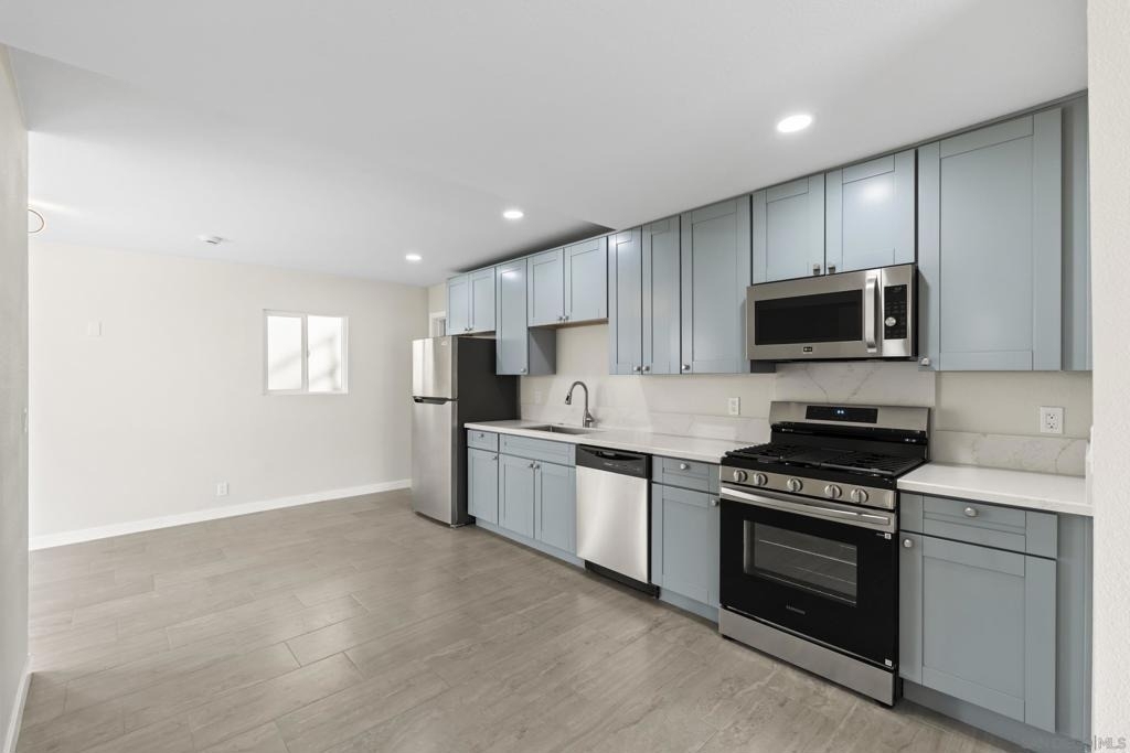 153 Dahlia Avenue - Photo 10