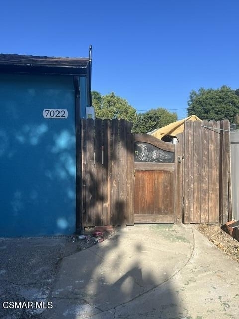 7022 Nestle Avenue - Photo 4