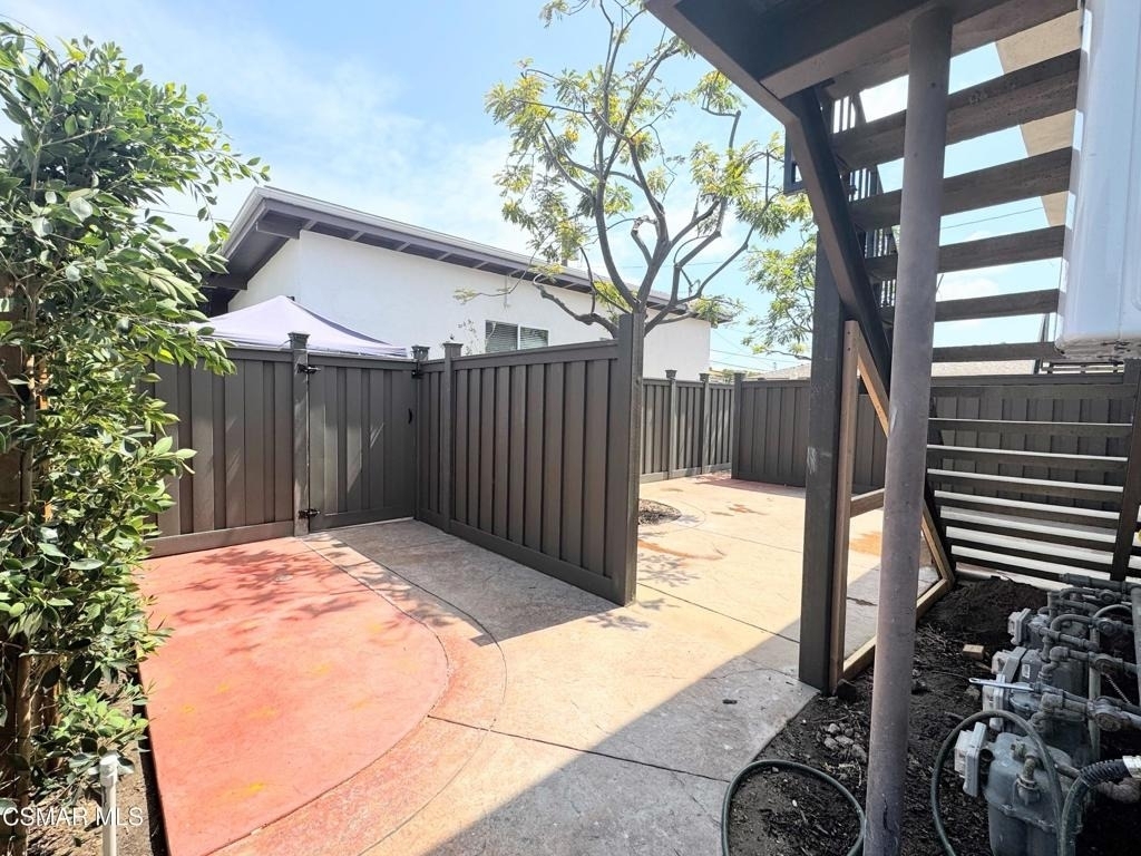 1921 Colonia Place - Photo 1