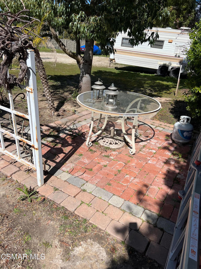 1415 Hillcrest Drive - Photo 14