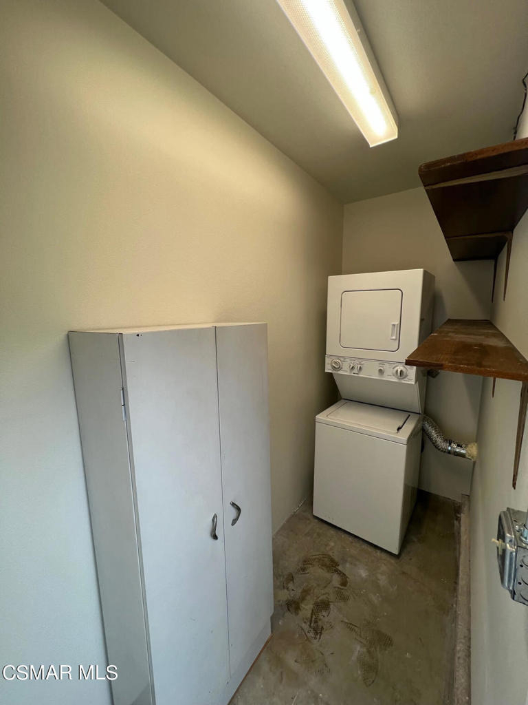 1415 Hillcrest Drive - Photo 10