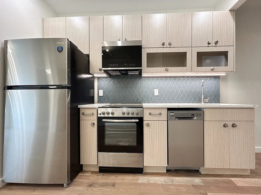 524 West 134th St - Photo 4