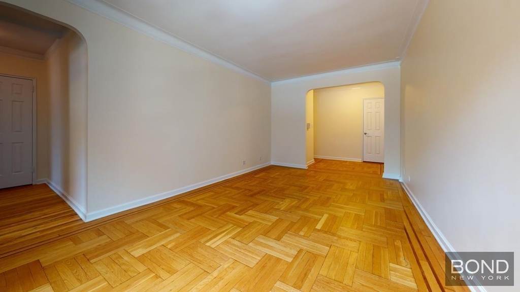 Jane Street - Photo 12