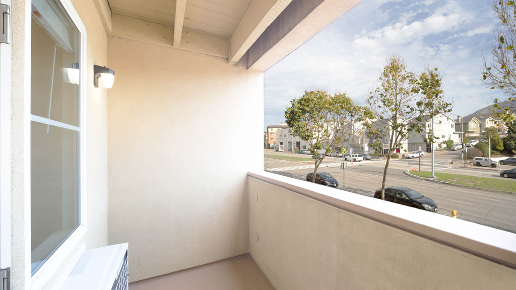 7800 El Camino Real - Photo 11