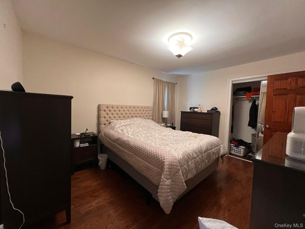 2 Nassau Road - Photo 5