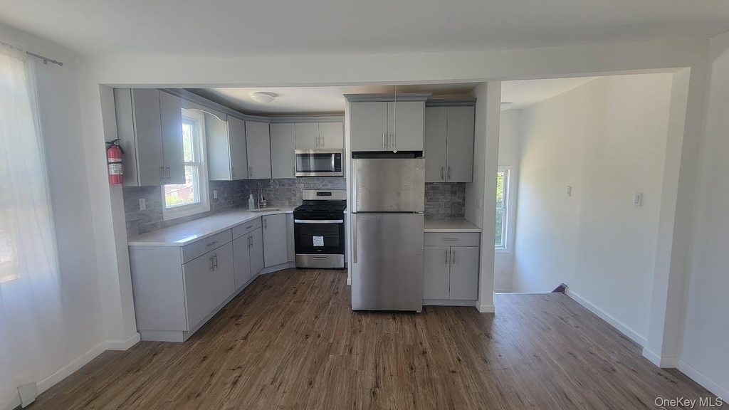 83 Kraemer Street - Photo 13