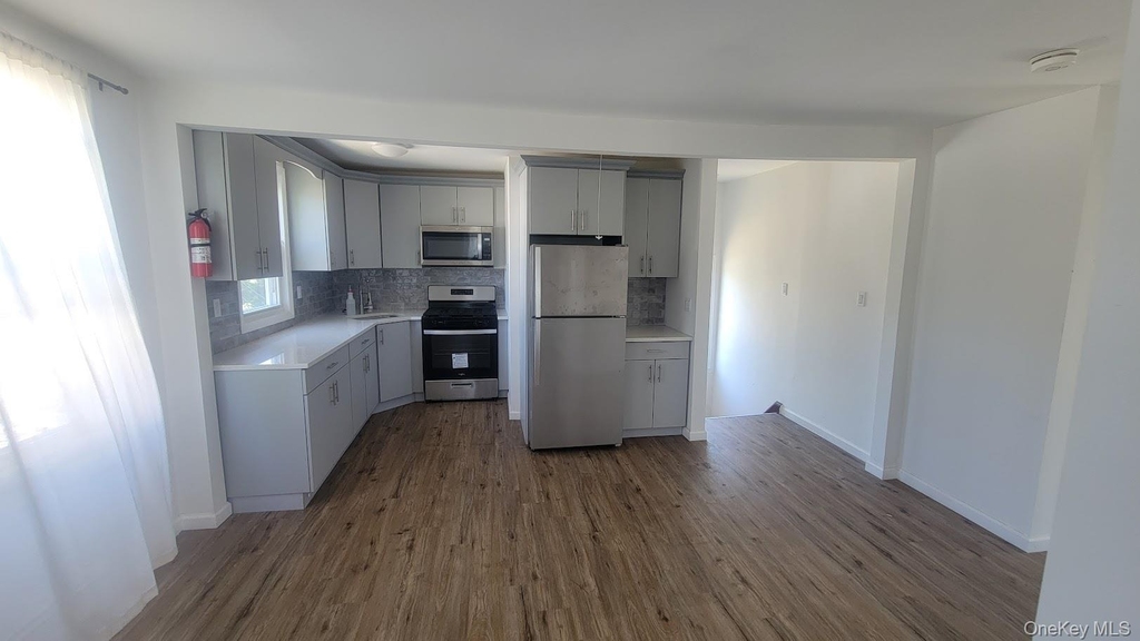 83 Kraemer Street - Photo 12