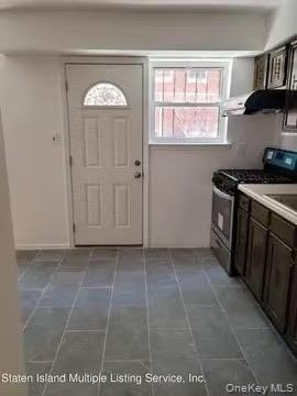 8426 Beverly Road - Photo 4