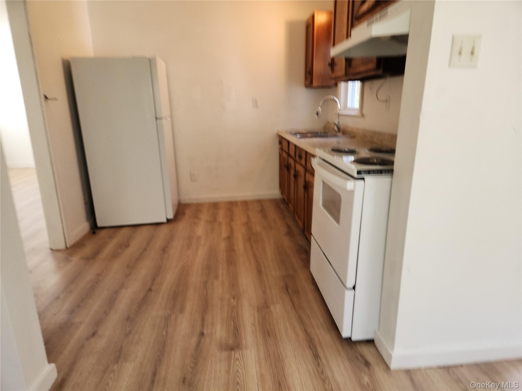 2 Madison Avenue - Photo 10