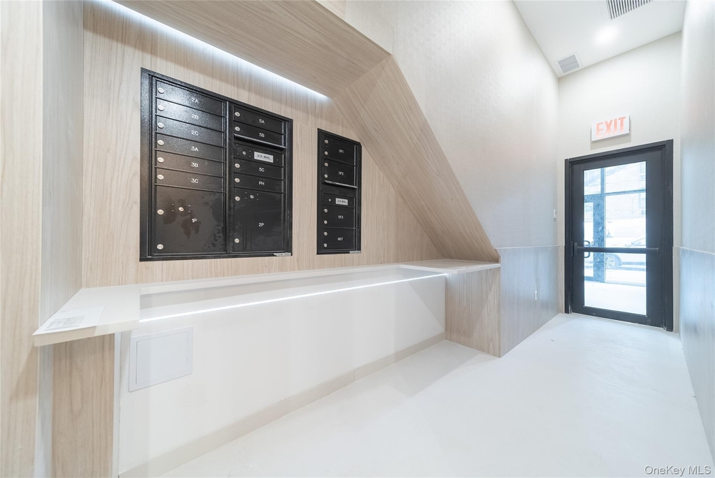 132-55 41 Road - Photo 7