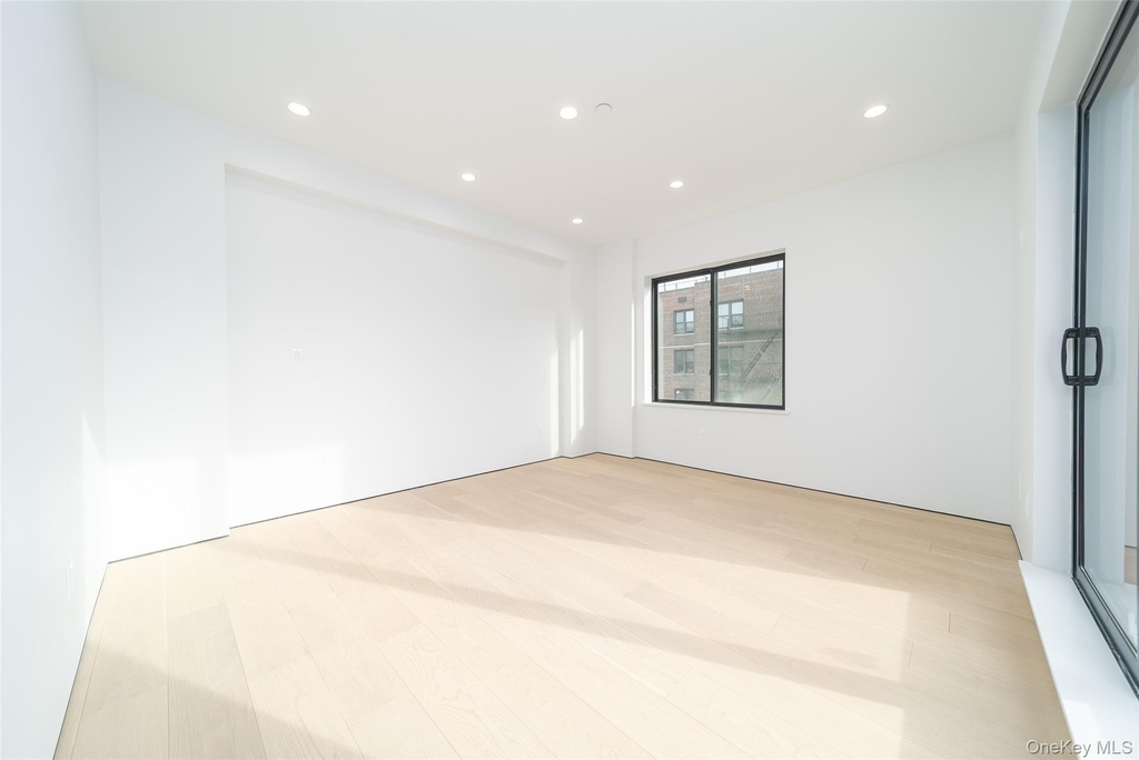 132-55 41 Road - Photo 9