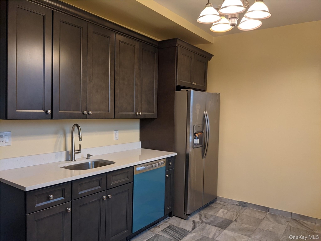 26 Coligni Avenue - Photo 2