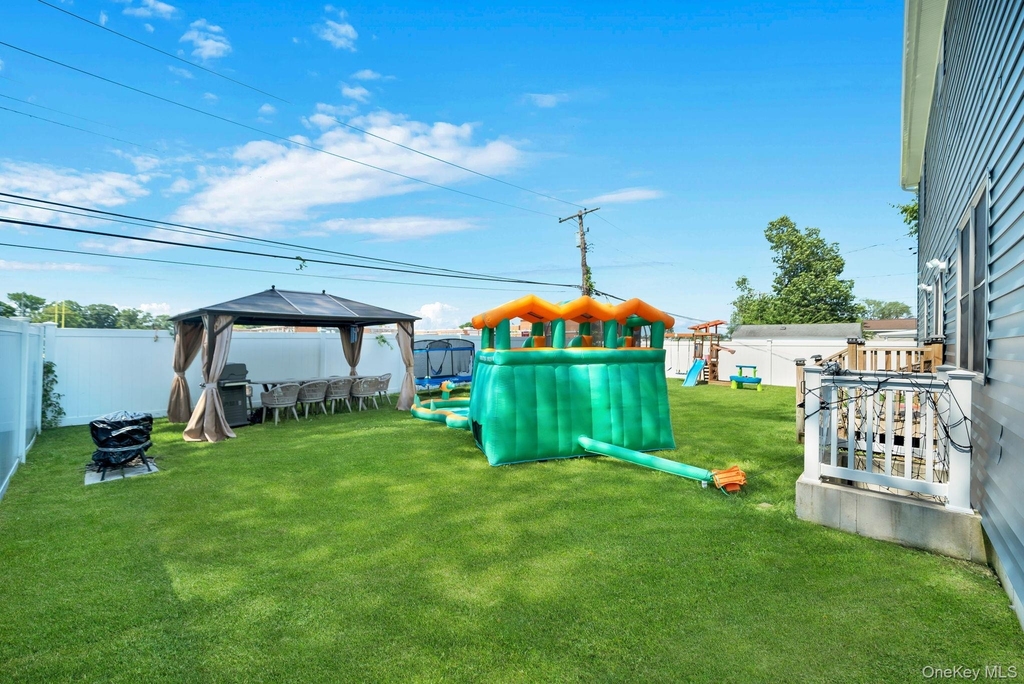 2245 Plum Tree Road N - Photo 42