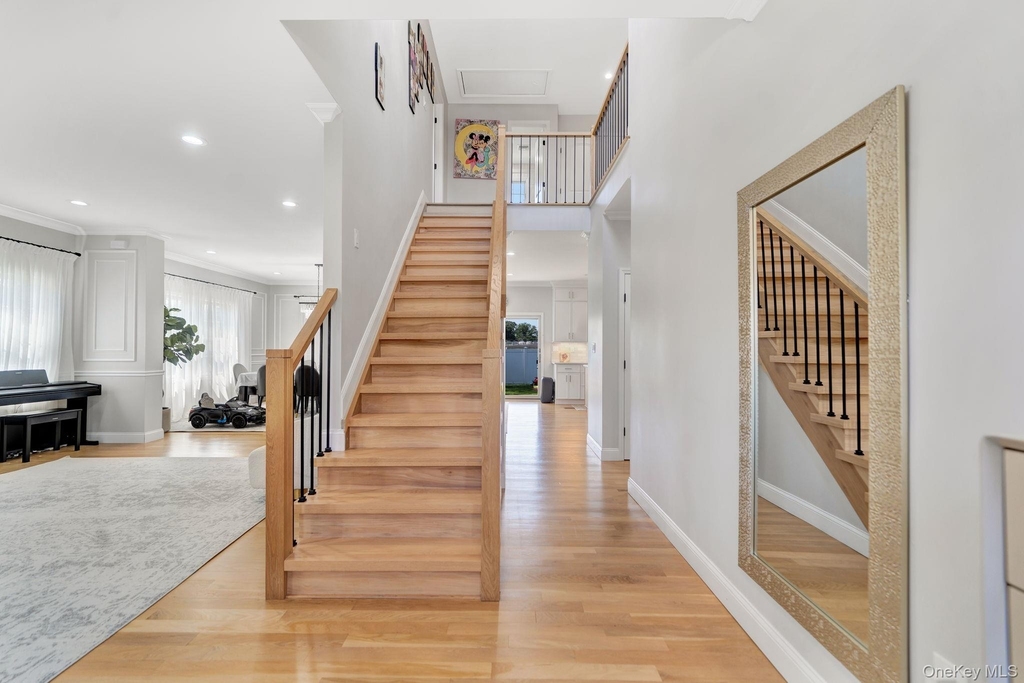 2245 Plum Tree Road N - Photo 12