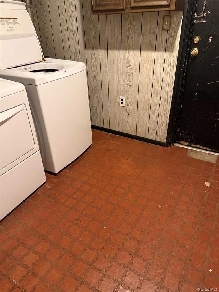 149-03 84th Street - Photo 6