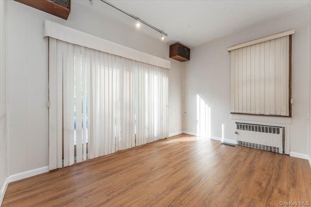 942 Greenfield Road - Photo 10
