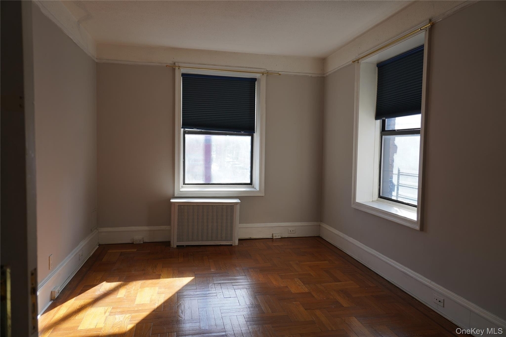 50-05 43 Ave - Photo 7