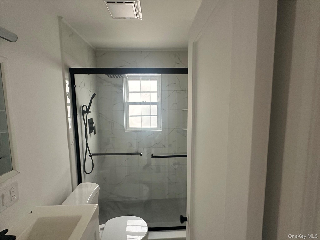 168 Lenox Avenue - Photo 7