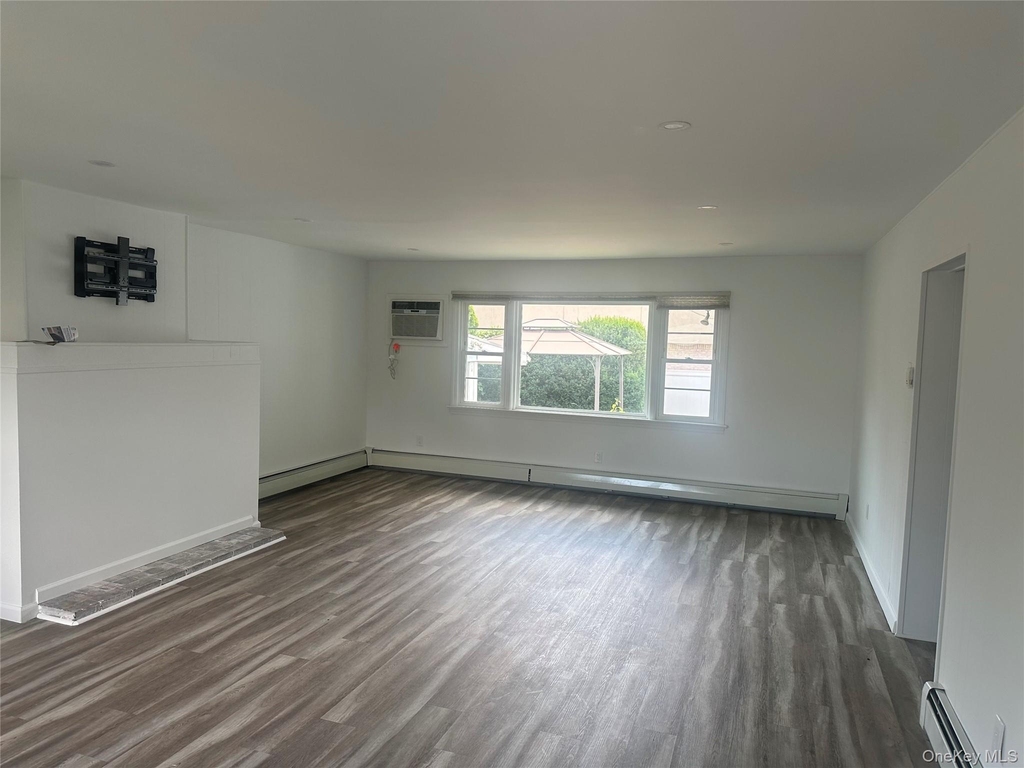 168 Lenox Avenue - Photo 3