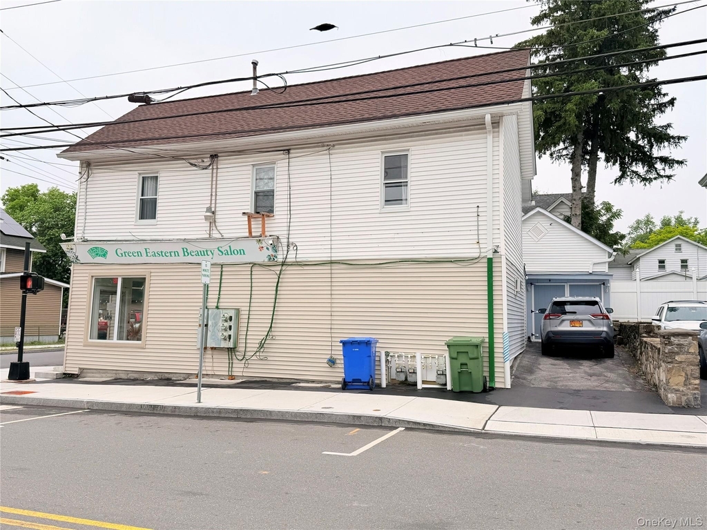 36 Wallkill Avenue - Photo 0