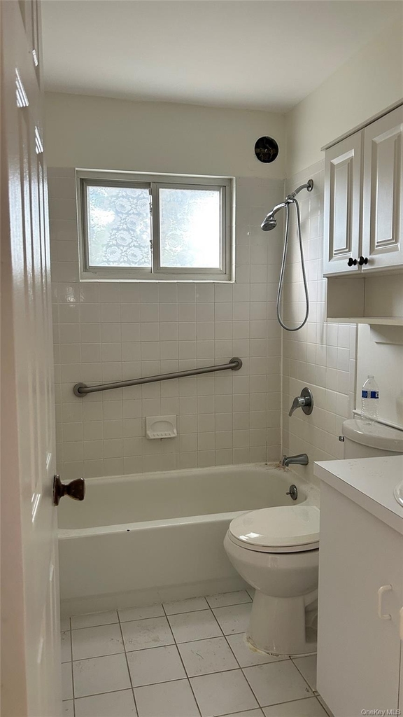 106 Harrison Avenue - Photo 8